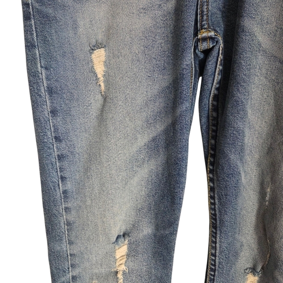 ⭐️Calvin Klein Mens Blue Skinny Jeans with Distressed Details Size 29 - Picture 2 of 6